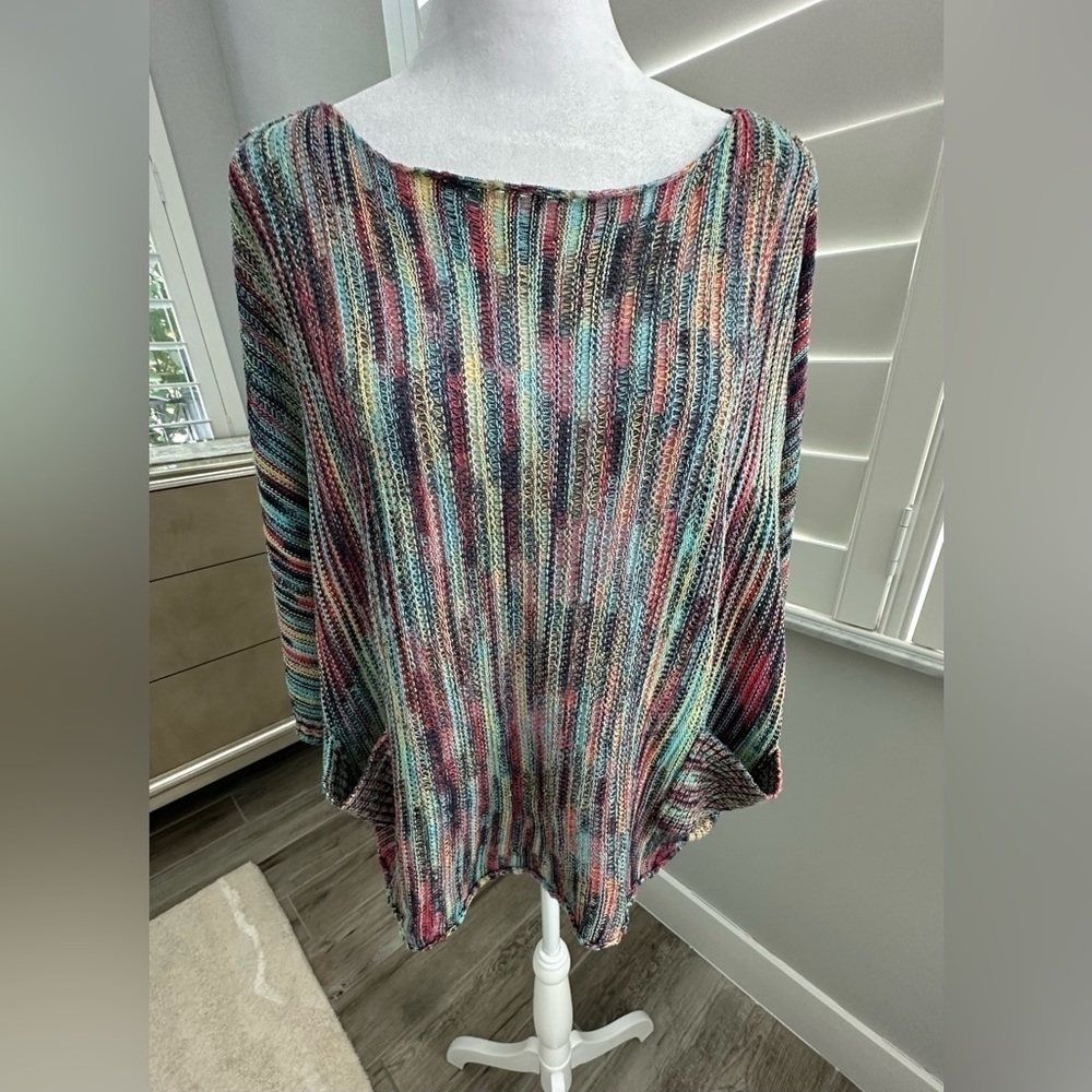 SALE Tempo Paris Casual Multi Color Top, Size S/M